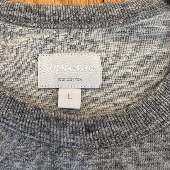 SUPREME Crusaders T shirt - Picture 3 of 4